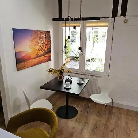 Stylisches Tiny House In Apartment *